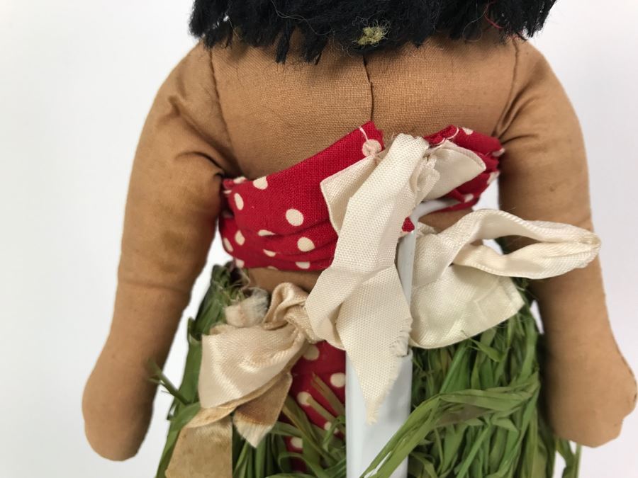 Vintage Hawaiian Cloth Hula Girl Doll [Photo 9]