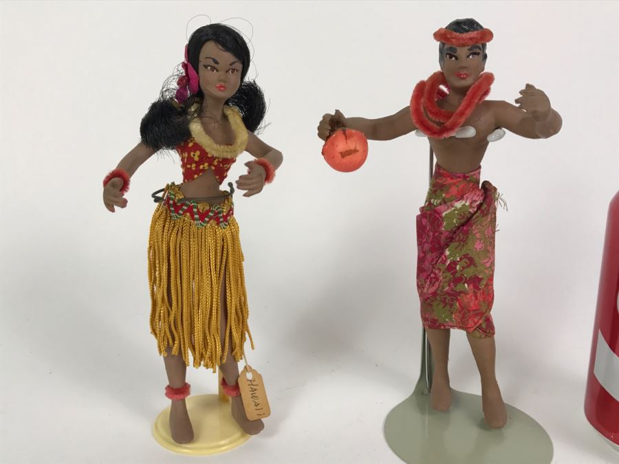 Vintage store hawaiian dolls