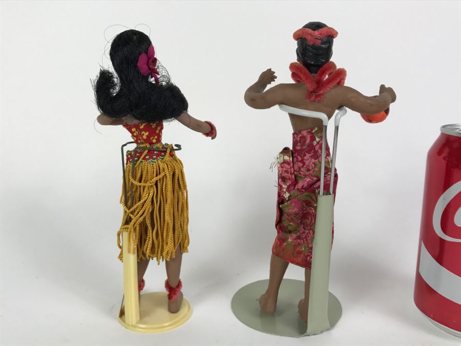 Vintage Hawaiian Hula Girl And Matching Hawaiian Male Doll [Photo 13]