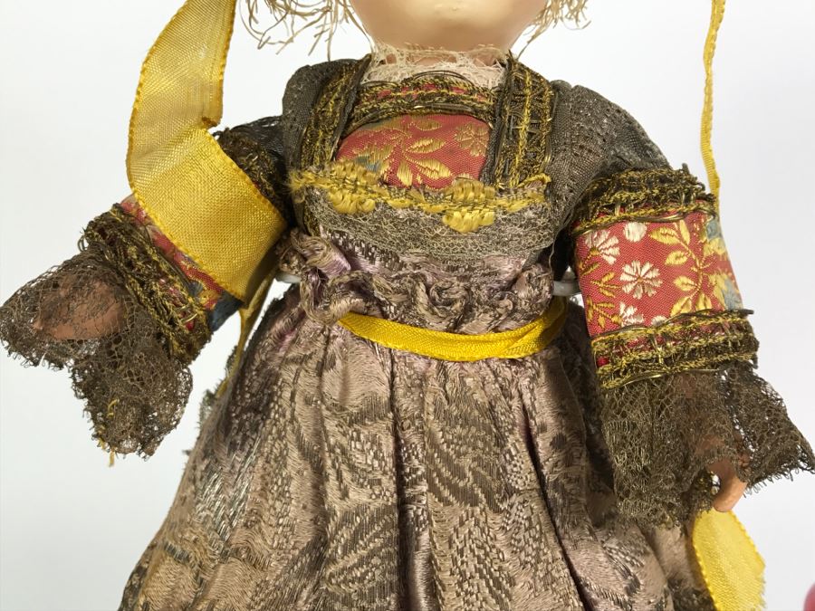 Vintage Doll [Photo 6]