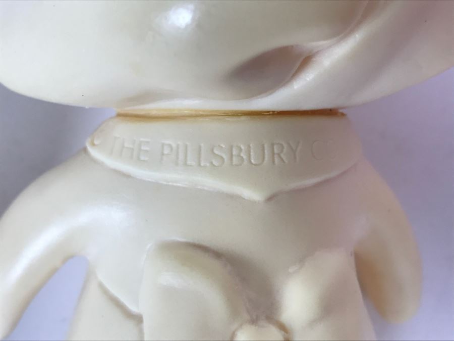 Vintage Pillsbury Doughboy, Pillsbury Doughgirl And Little Green Giant Vinyl Figurine Toy [Photo 11]