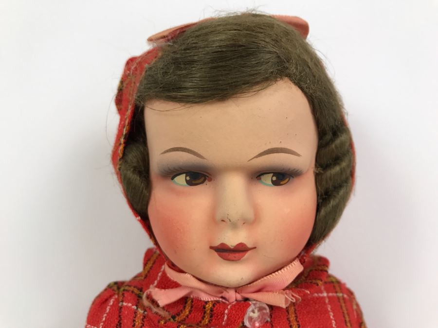 Vintage Doll With Beatiful Hand Painted Face [Photo 2]
