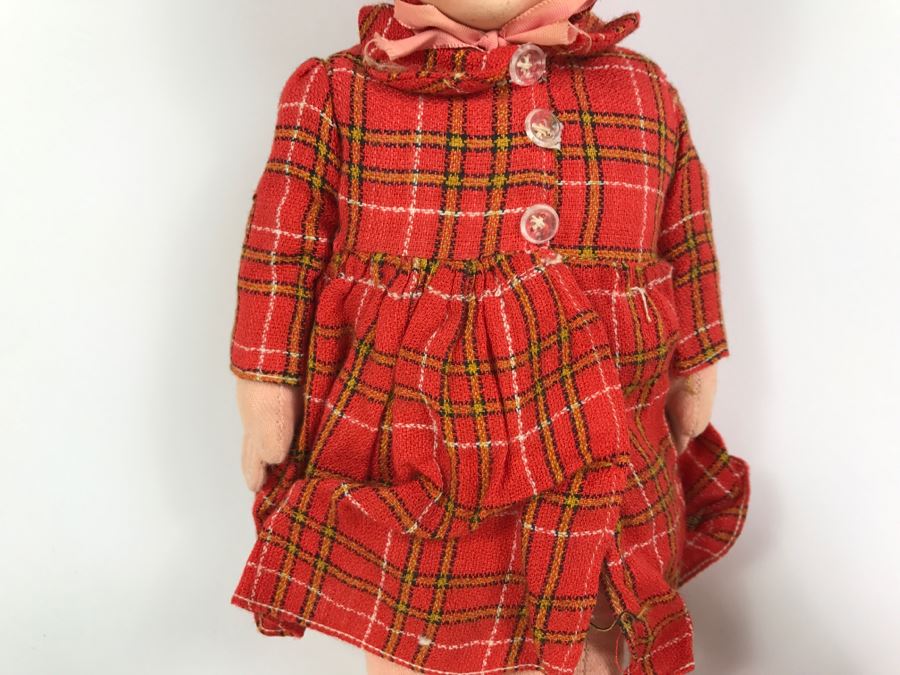 Vintage Doll With Beatiful Hand Painted Face [Photo 10]