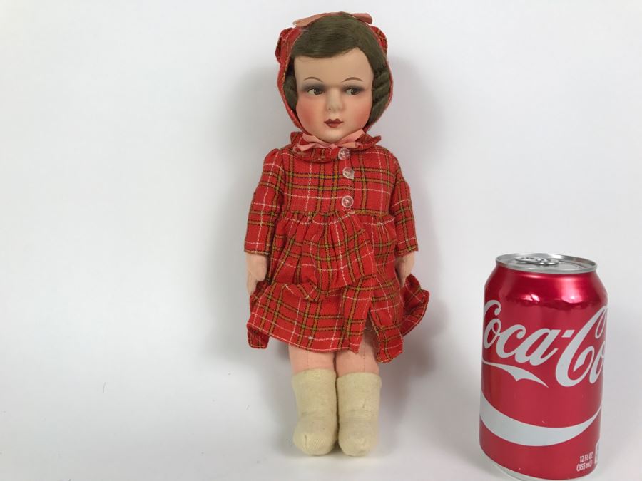 Vintage Doll With Beatiful Hand Painted Face [Photo 1]