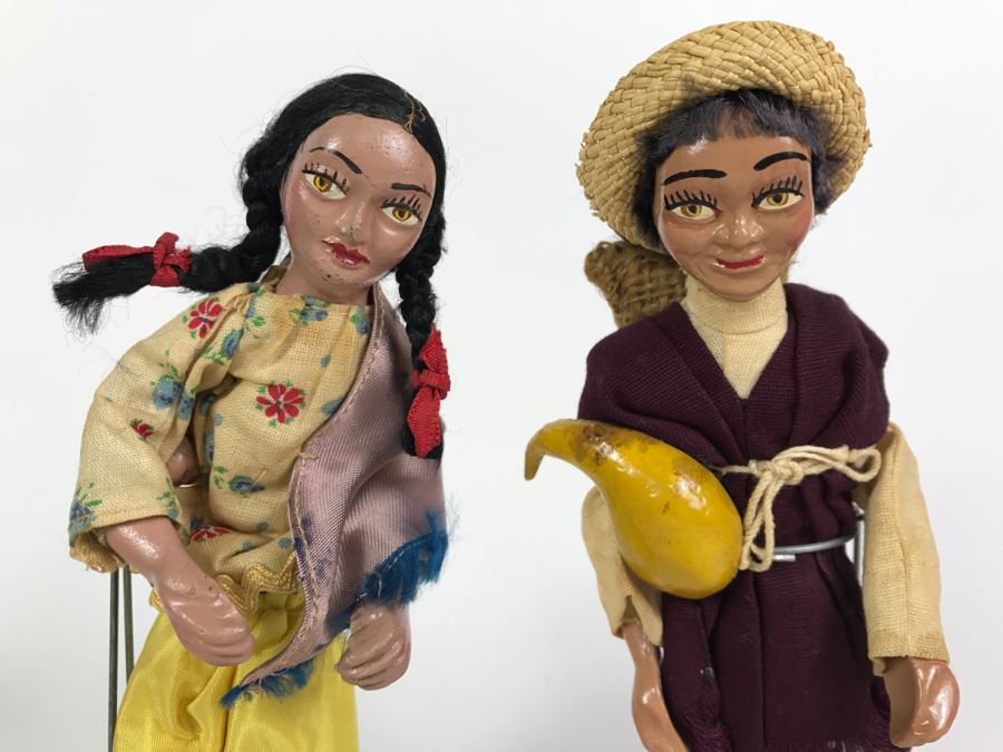 Pair Of Vintage Columbian Dolls [Photo 2]