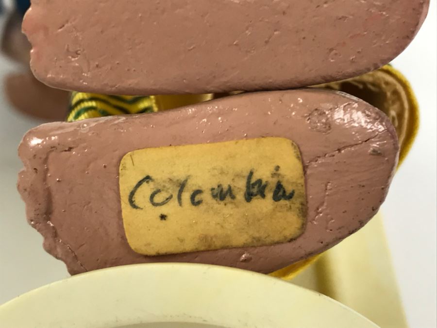 Pair Of Vintage Columbian Dolls [Photo 15]