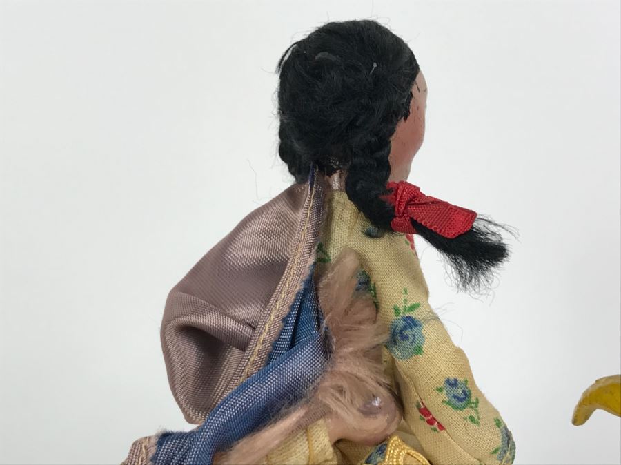 Pair Of Vintage Columbian Dolls [Photo 9]