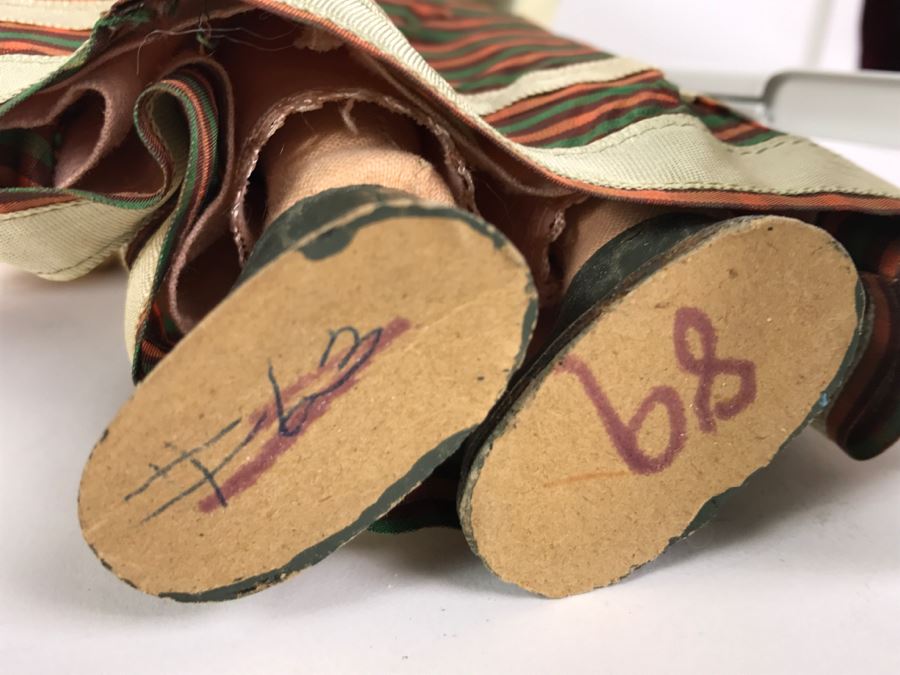 Pair Of Vintage Dolls [Photo 11]