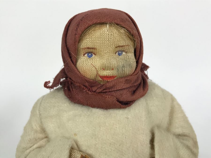 Pair Of Vintage Soviet Union Dolls [Photo 6]
