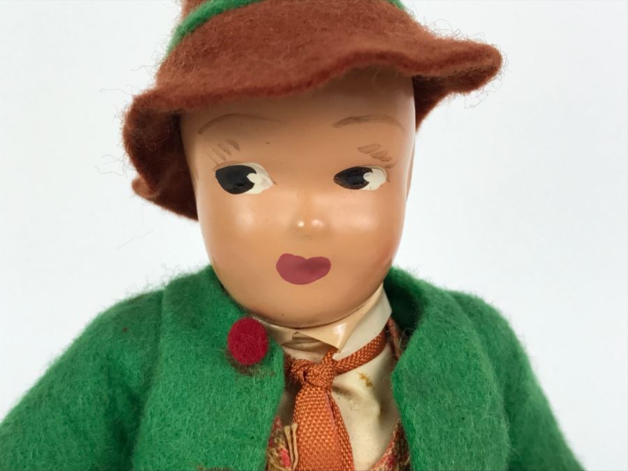 Vintage International Doll [Photo 3]