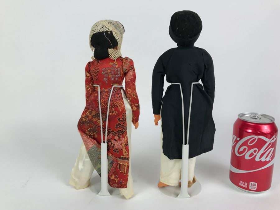 Pair Of Vintage International Dolls [Photo 6]