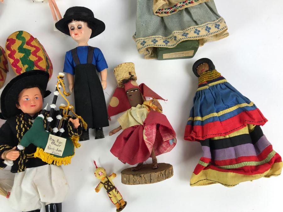 Collection Of Vintage International Dolls - See All Photos [Photo 11]