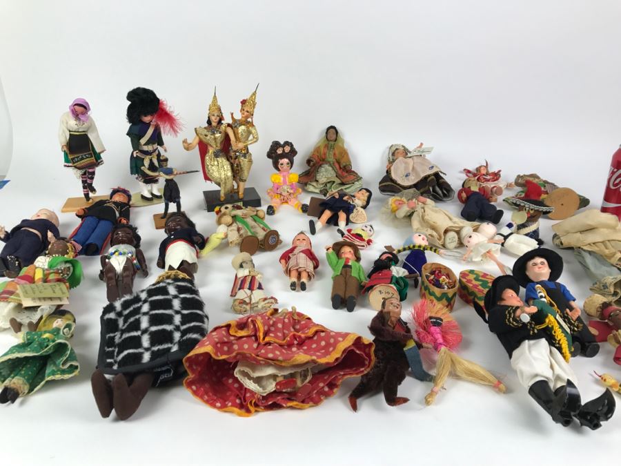 Collection Of Vintage International Dolls - See All Photos [Photo 2]