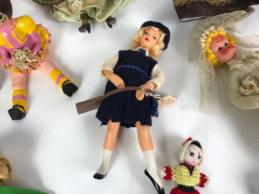 Collection Of Vintage International Dolls - See All Photos [Photo 25]