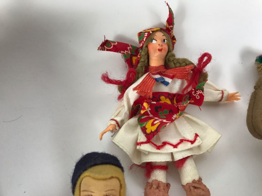 Collection Of Vintage International Dolls - See All Photos [Photo 20]