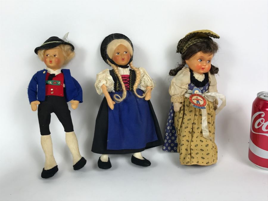 Collection Of Vintage International Dolls - See All Photos