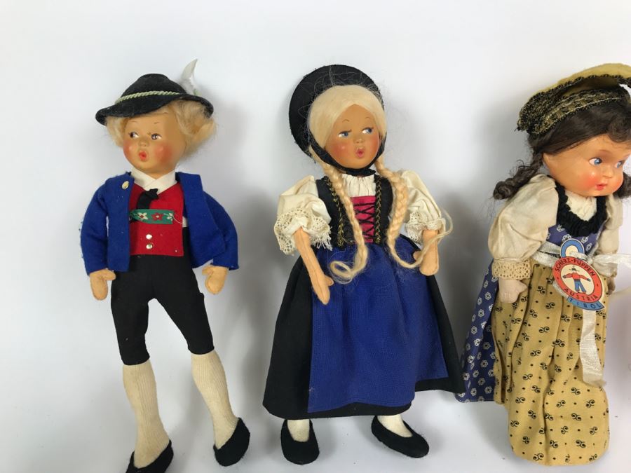 Collection Of Vintage International Dolls - See All Photos [Photo 10]