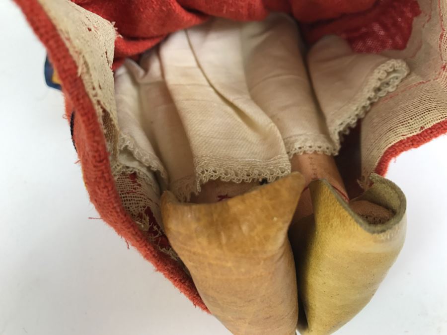 Vintage International Doll [Photo 9]