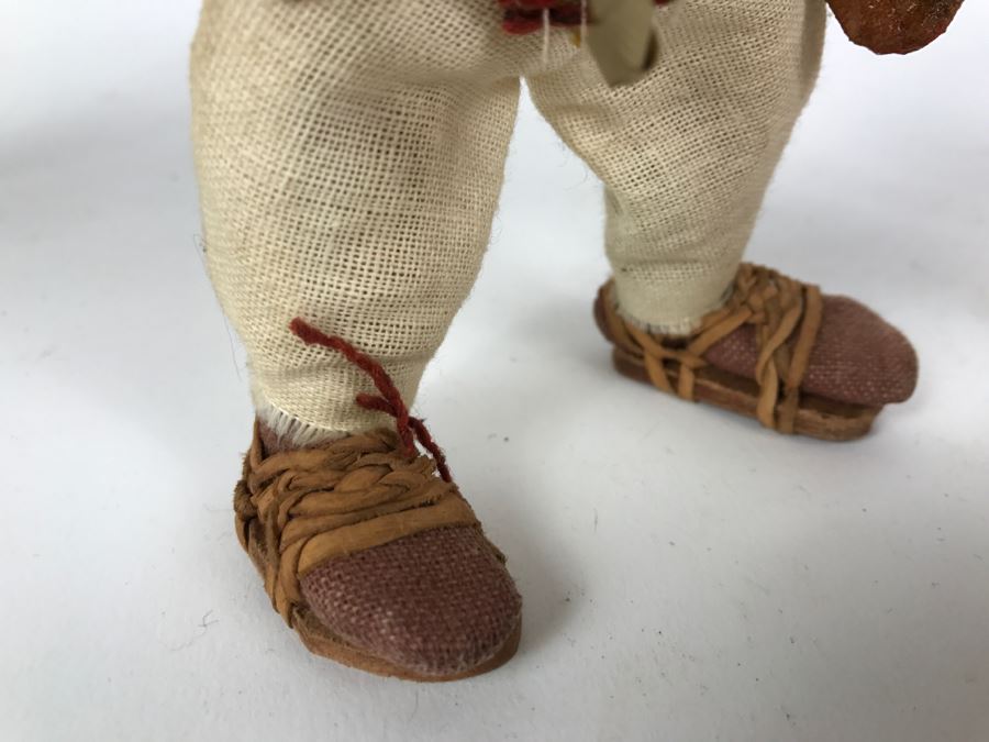 Pair Of Vintage Mexican Dolls [Photo 6]