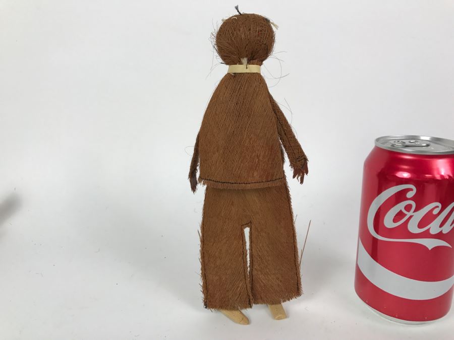 Vintage Coconut Husk Doll [Photo 8]
