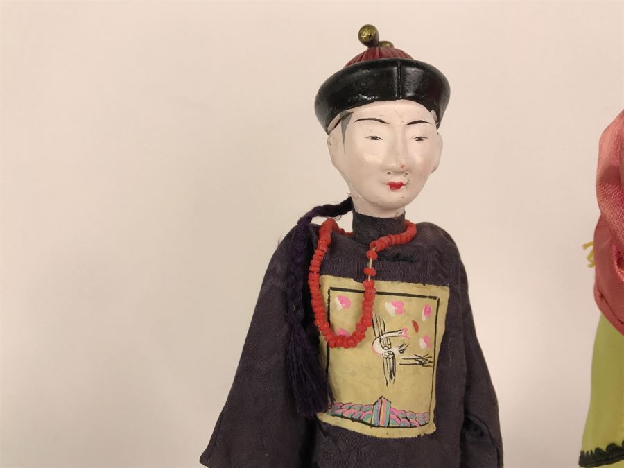Pair Of Vintage Asian Dolls [Photo 9]