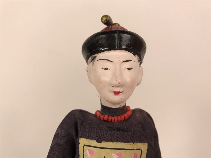 Pair Of Vintage Asian Dolls [Photo 7]