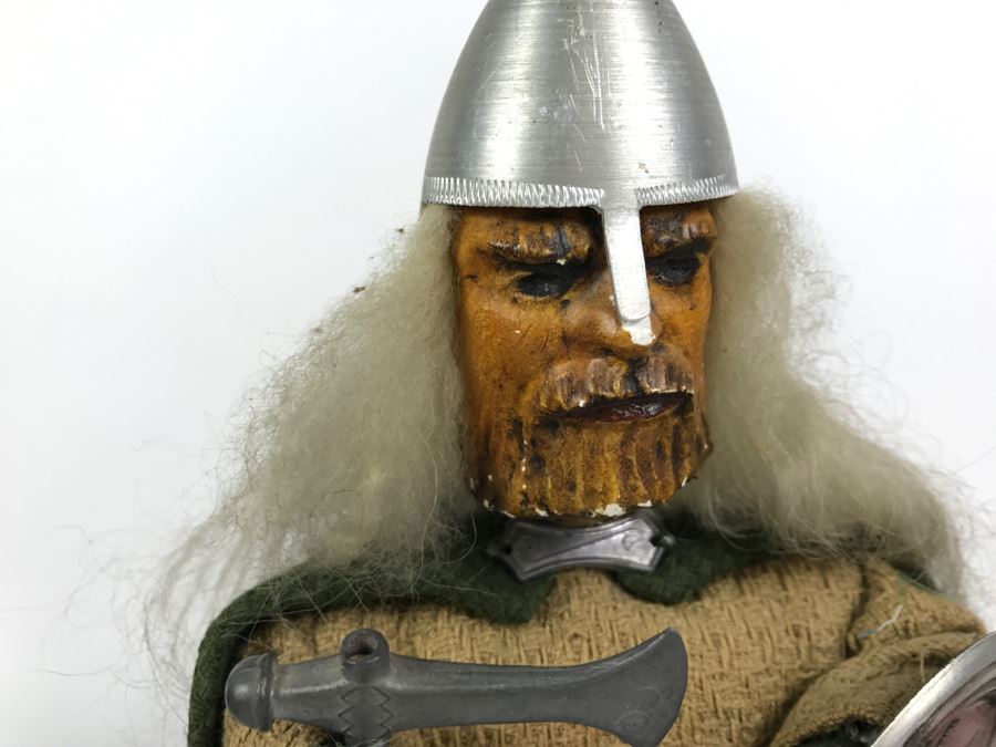 Vintage Viking Doll [Photo 2]