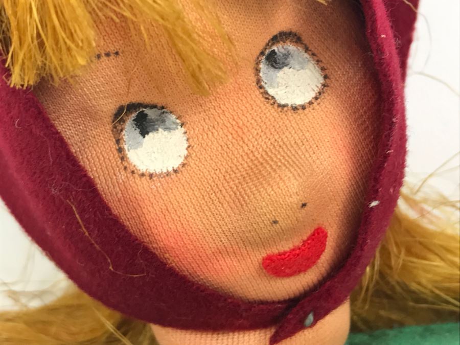 Vintage International Doll [Photo 3]