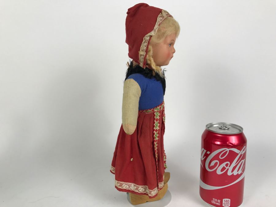 Vintage International Doll [Photo 8]
