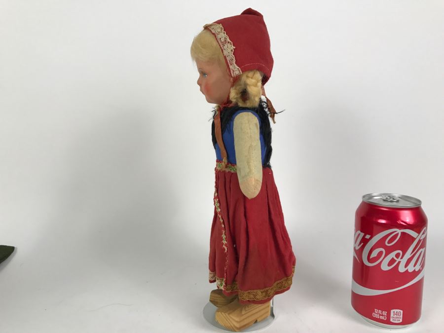 Vintage International Doll [Photo 14]