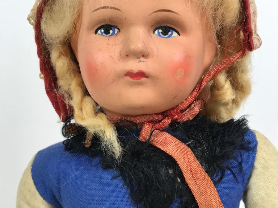 Vintage International Doll [Photo 5]