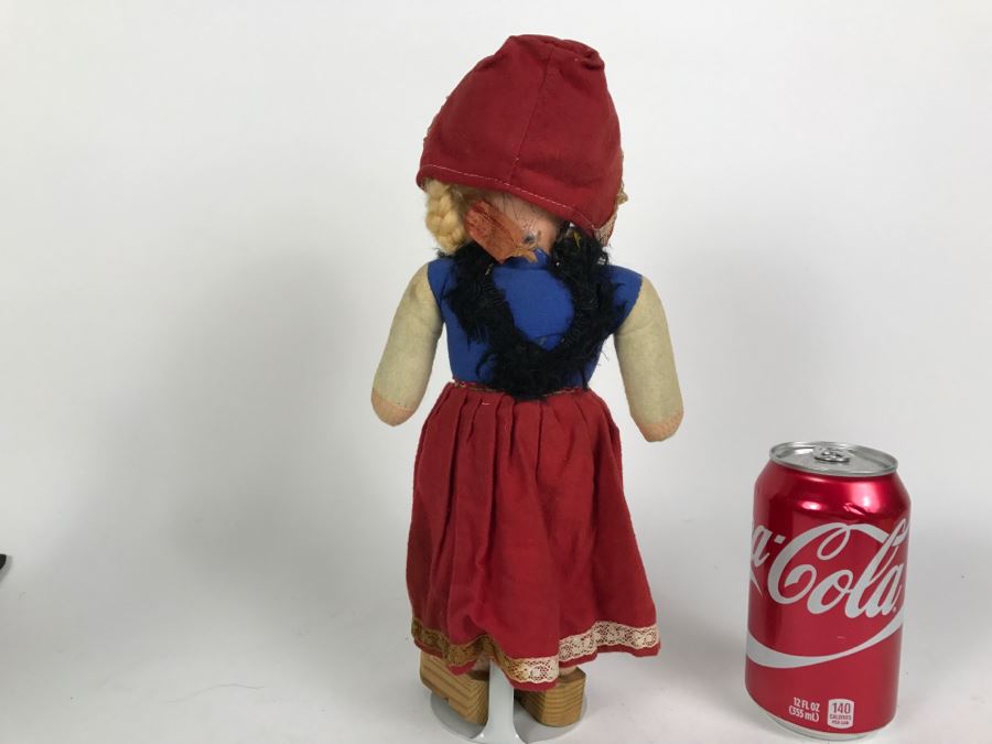 Vintage International Doll [Photo 11]