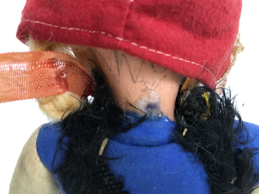 Vintage International Doll [Photo 13]