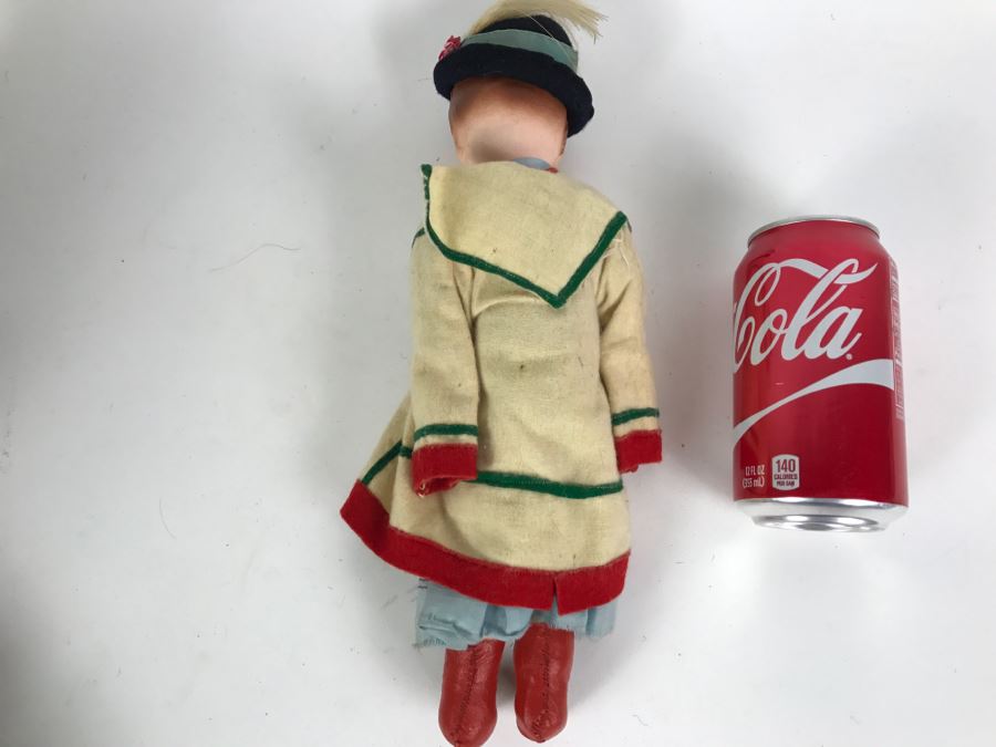 Vintage International Doll [Photo 9]