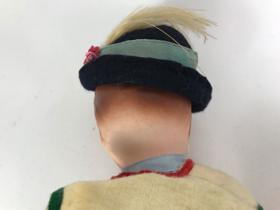 Vintage International Doll [Photo 10]