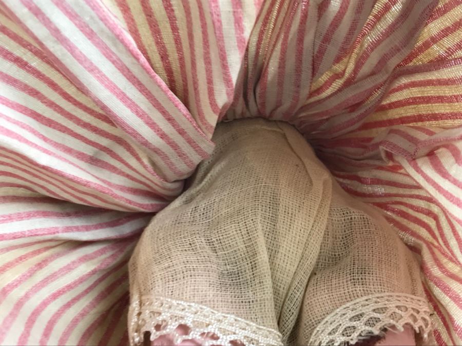 Collection Of Vintage International Dolls - See All Photos [Photo 21]