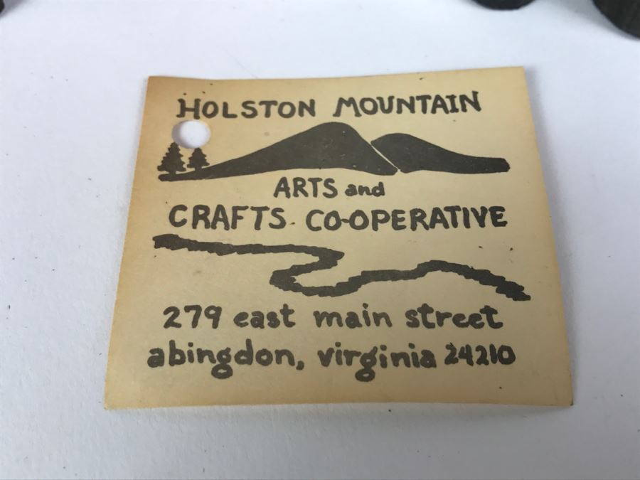 Pair of Holston Mountain Arts And Crafts Co-Operative Dolls Virginia Wooden Dolls By Lala Farmer [Photo 9]