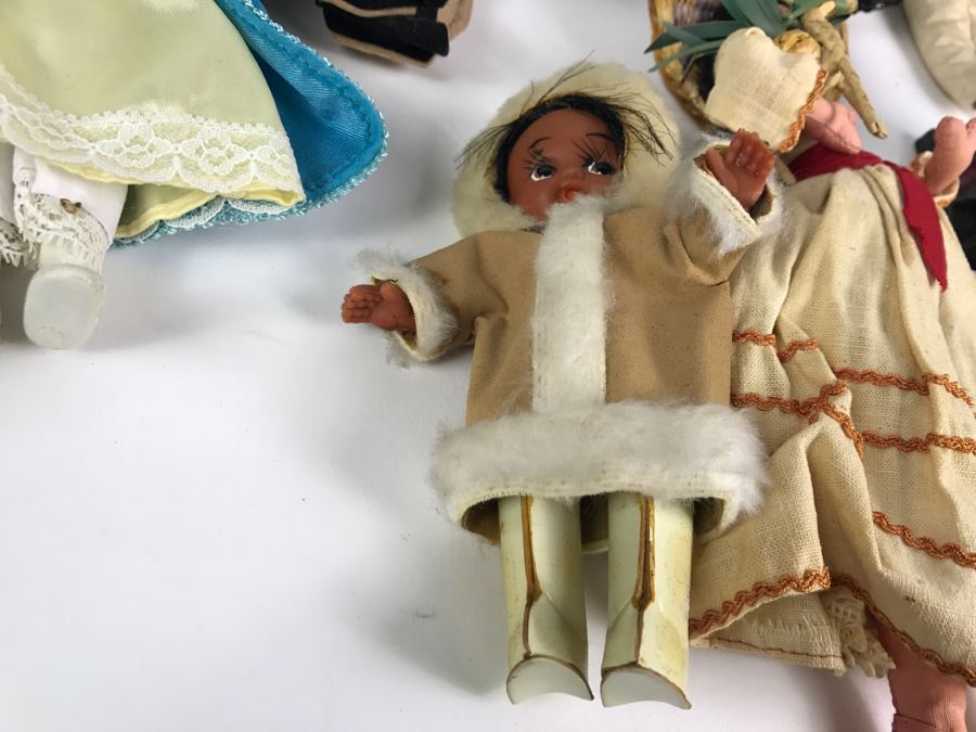 Collection Of Vintage International Dolls - See All Photos [Photo 18]