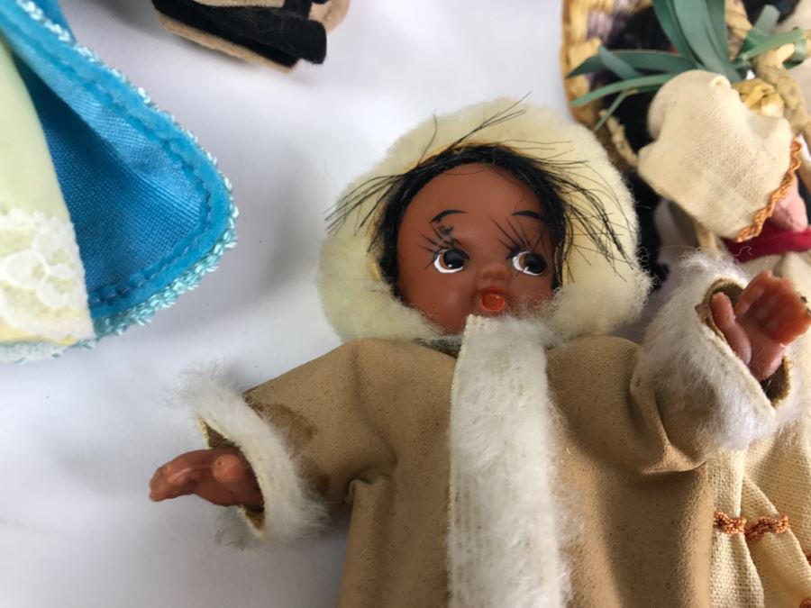 Collection Of Vintage International Dolls - See All Photos [Photo 19]