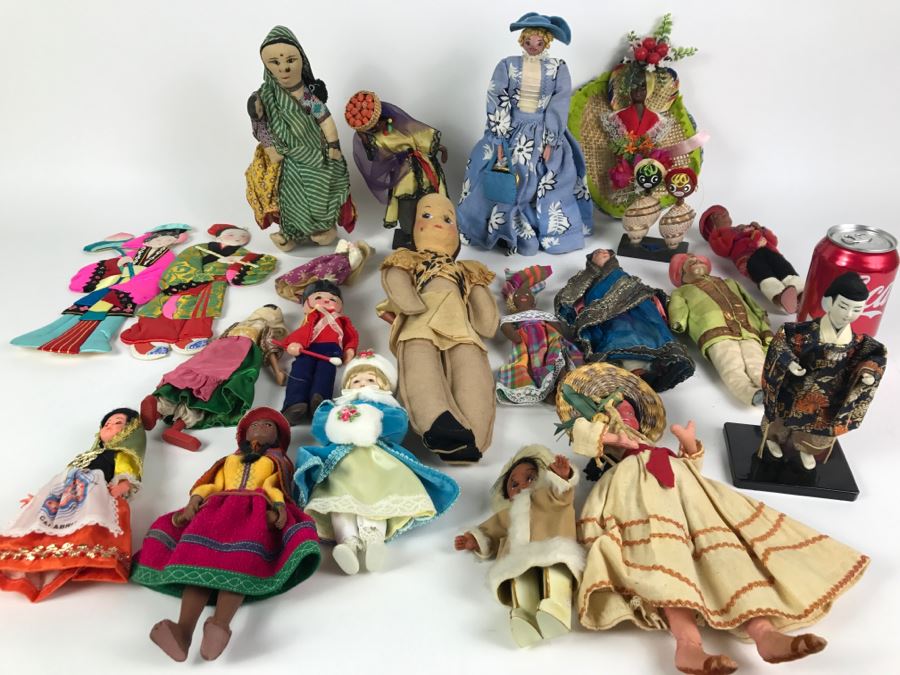 Collection Of Vintage International Dolls - See All Photos