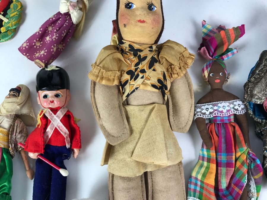 Collection Of Vintage International Dolls - See All Photos [Photo 6]