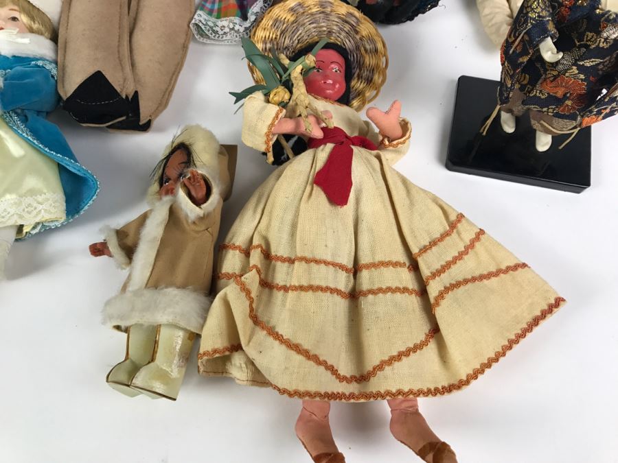 Collection Of Vintage International Dolls - See All Photos [Photo 16]