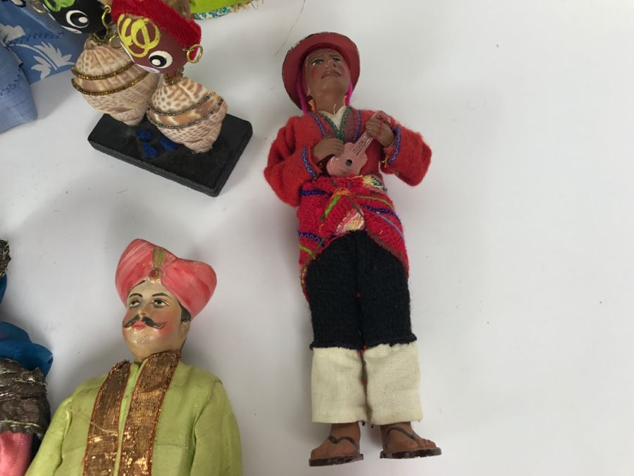 Collection Of Vintage International Dolls - See All Photos [Photo 14]