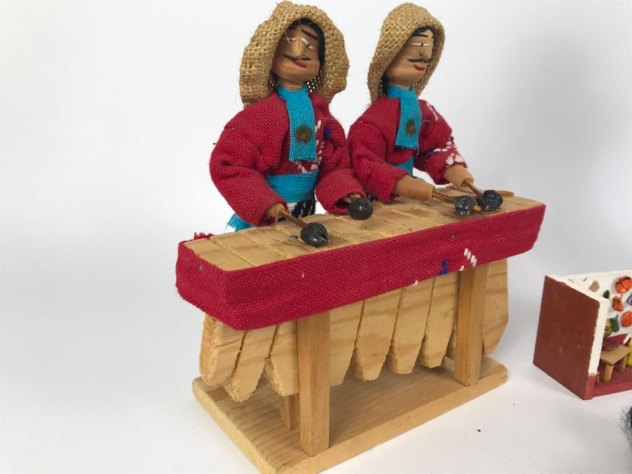 Collection Of Vintage International Dolls - See All Photos [Photo 22]