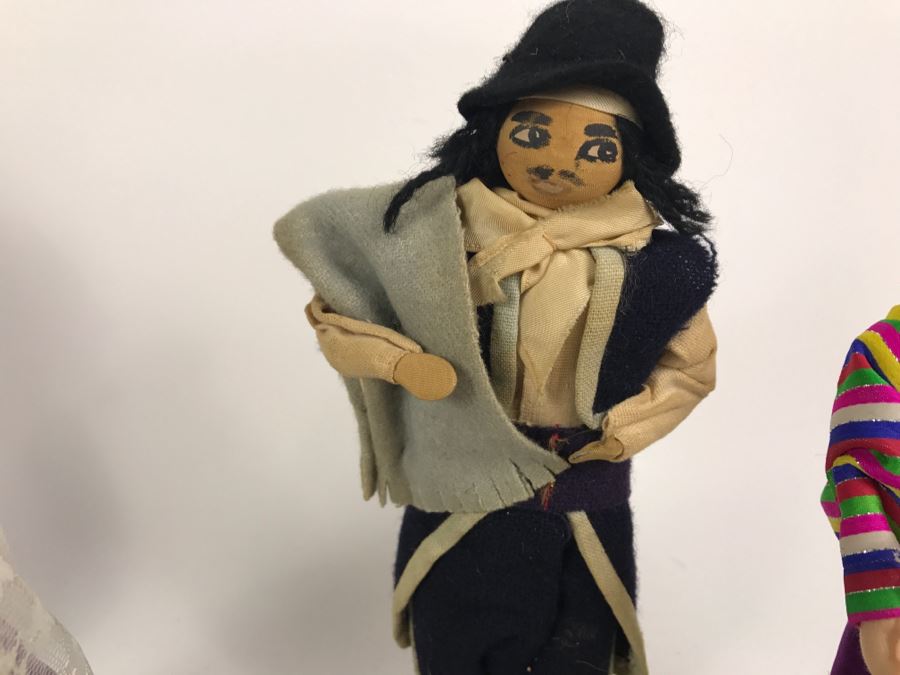 Collection Of Vintage International Dolls - See All Photos [Photo 32]