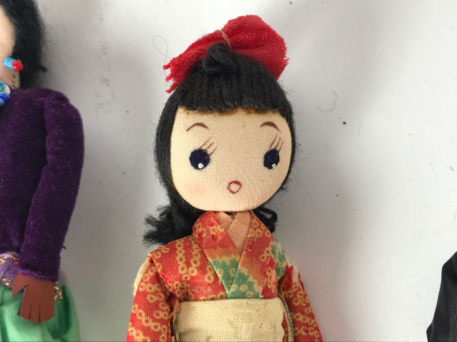 Collection Of Vintage International Dolls - See All Photos [Photo 11]