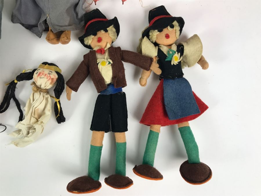 Collection Of Vintage International Dolls - See All Photos [Photo 19]