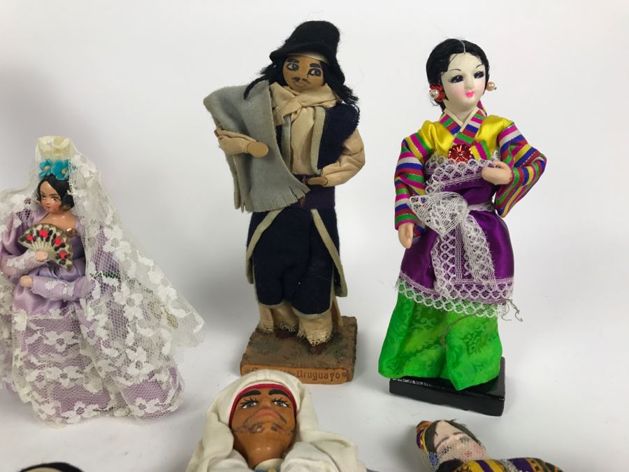 Collection Of Vintage International Dolls - See All Photos [Photo 31]