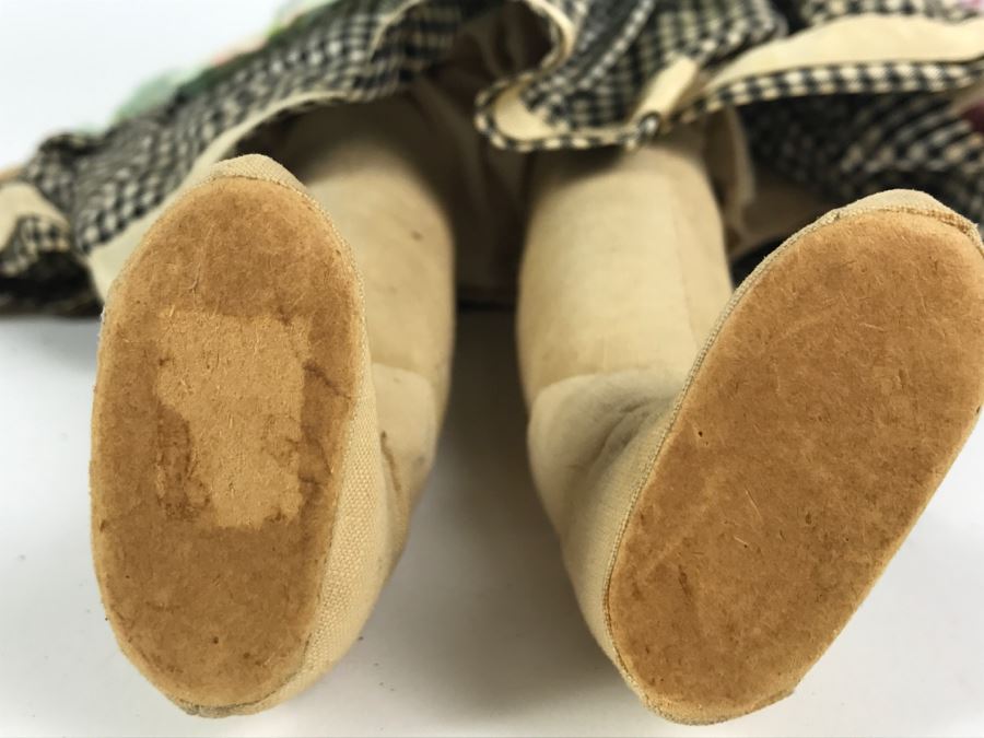 Vintage International Doll [Photo 8]