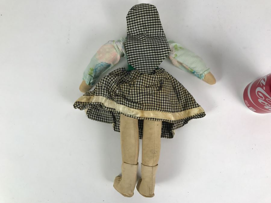 Vintage International Doll [Photo 10]